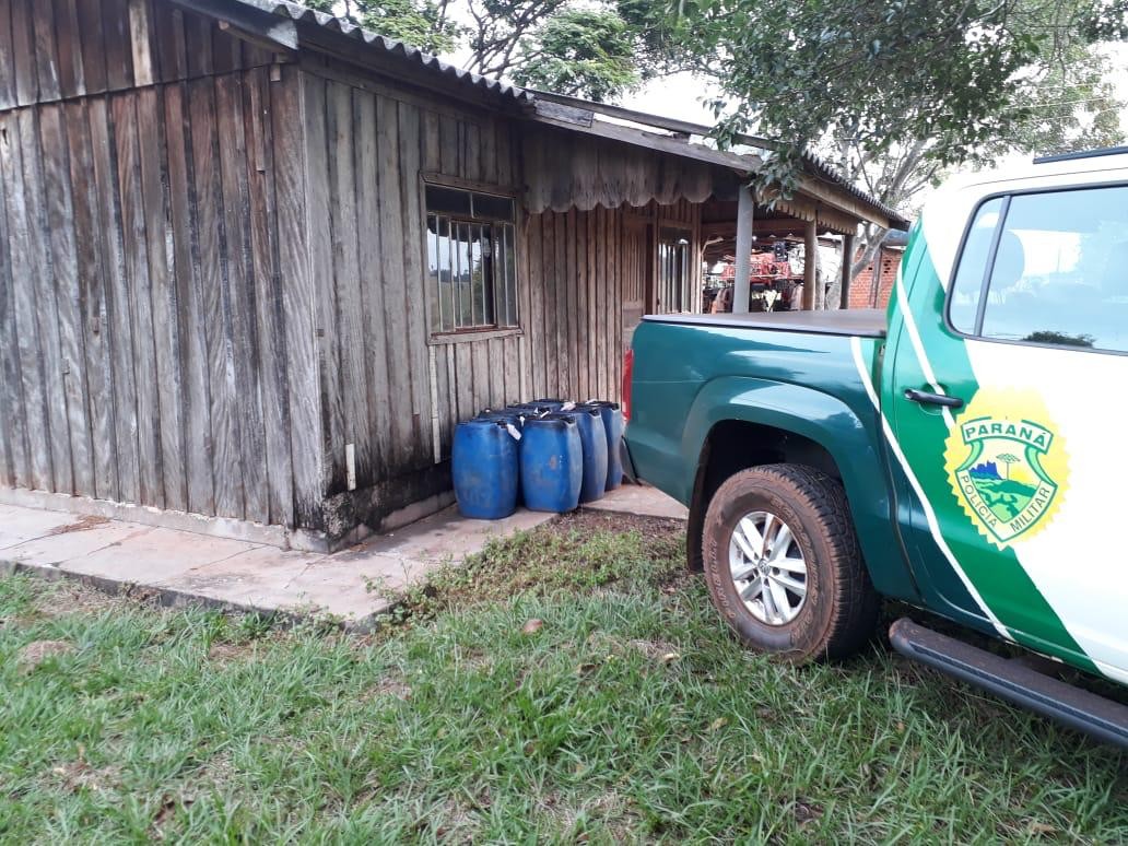 Polícia Ambiental apreende gasolina do Paraguai sendo vendida clandestinamente