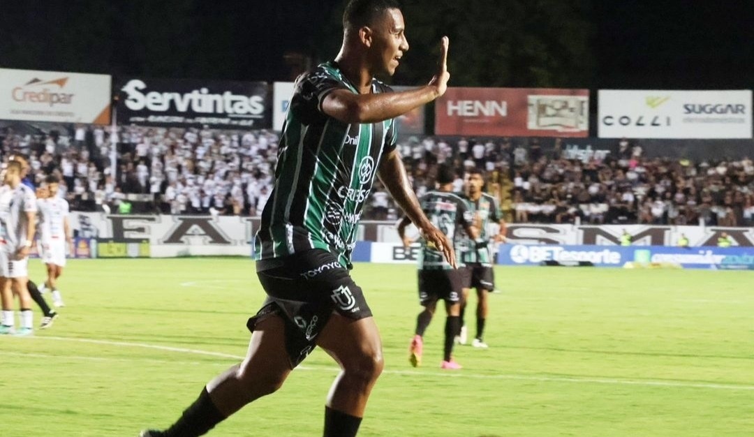 Em Ponta Grossa, Maringá FC vence o Operário e volta à liderança do Campeonato Paranaense