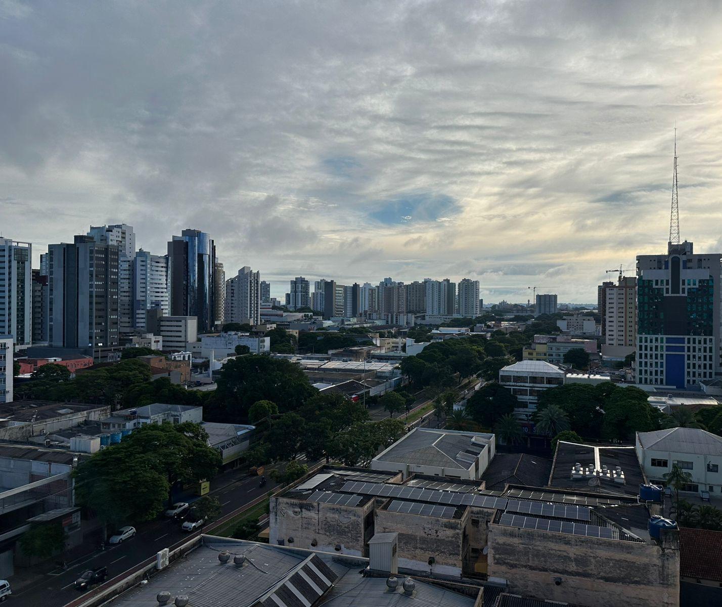 Saiba como fica o tempo nesta terça-feira (24)