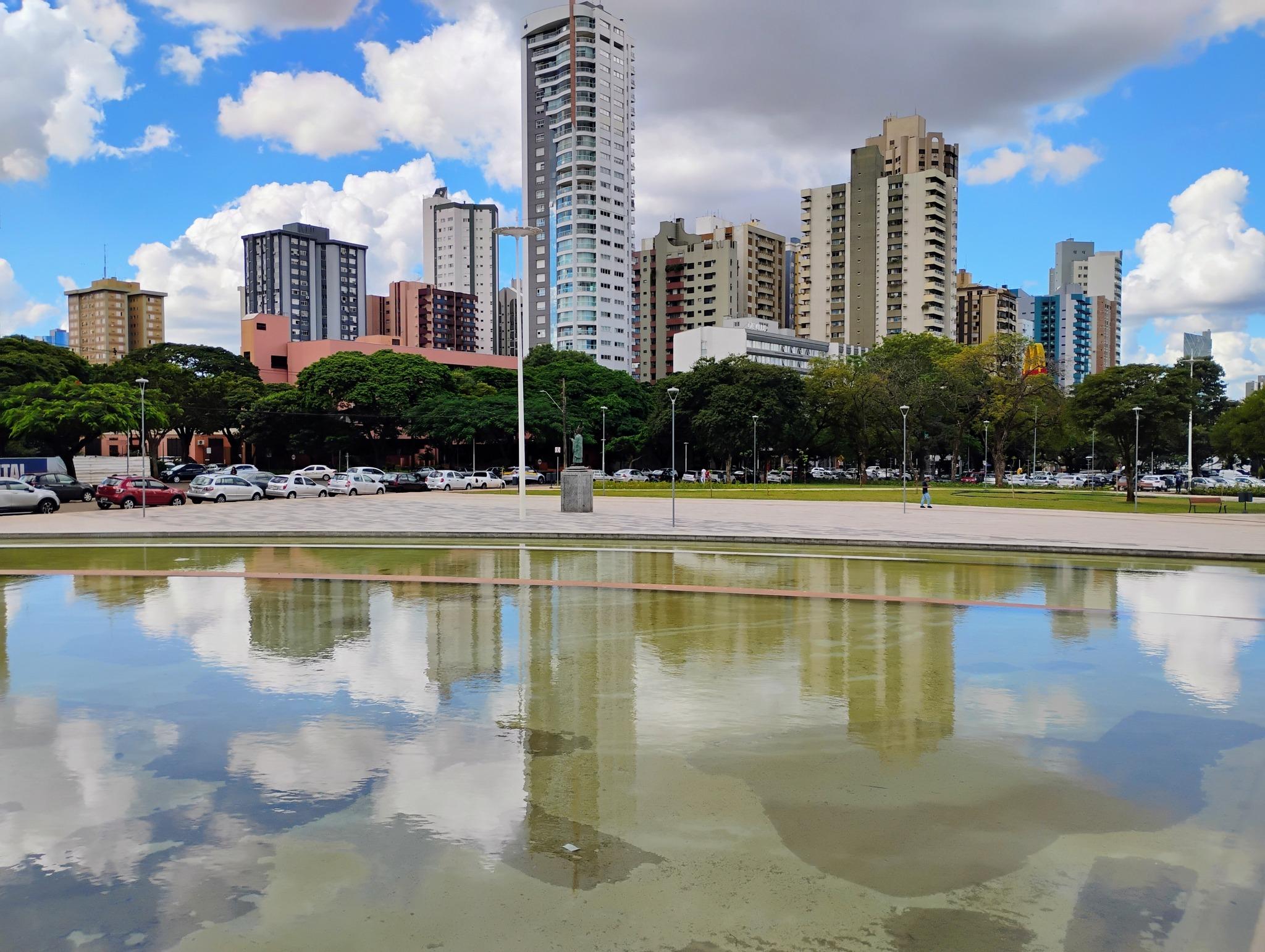 Terça-feira (22) será de sol entre nuvens e tempo firme em Maringá