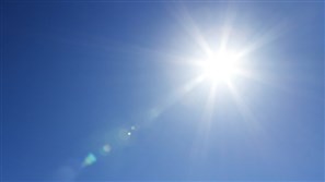 Com a temperatura acima de 30 graus em Maringá, população tem que tomar cuidados com a pele