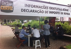 Campanha “Declare Certo” orienta contribuintes de Maringá para a entrega da declaração do imposto de renda