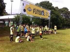 Três meninos são selecionados e vão fazer teste no Fluminense