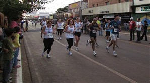 7ª Corrida Rústica de Mandaguari reúne atletas de mais de cinco estados do país