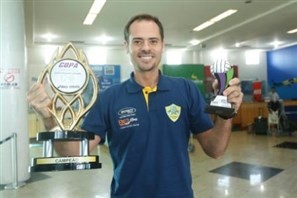 Após conquistar primeiro título, Ziober Maringá Vôlei se prepara para mais quatro amistosos antes da Super Liga