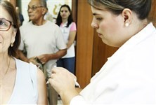 Saúde amplia vacinação contra gripe em Maringá