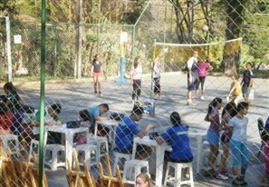 Férias na rede pública de ensino preocupam mães que não têm onde deixar os filhos