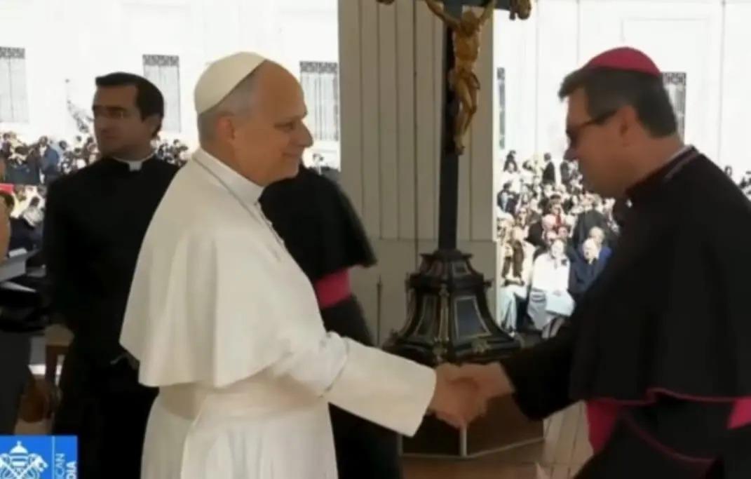 Arcebispo de Maringá tem encontro com Papa Leão XIV no Vaticano