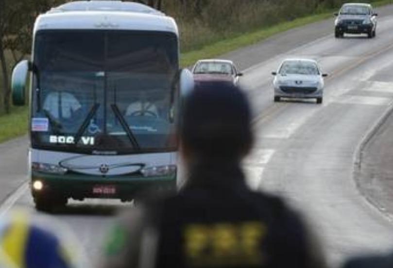 Movimento nas rodovias deve aumentar até 30% nesta quarta-feira (24)