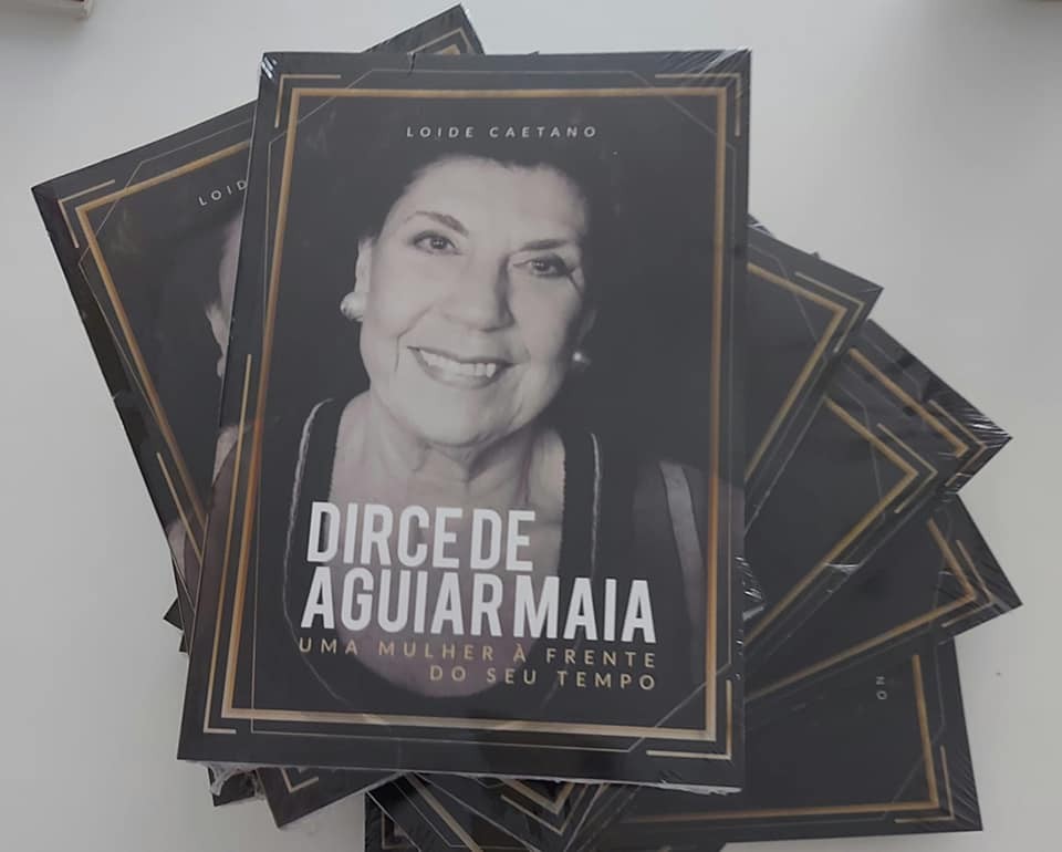 Professora Dirce Aguiar foi forte e atuou em muitas frentes, diz historiadora