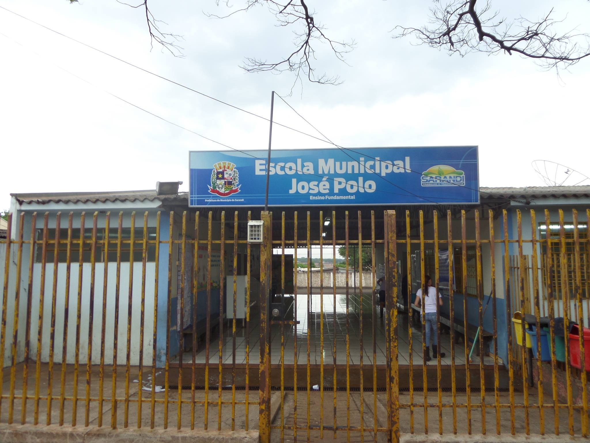 Após dois meses de temporal que danificou escola em Sarandi, alunos ainda estão com ensino remoto