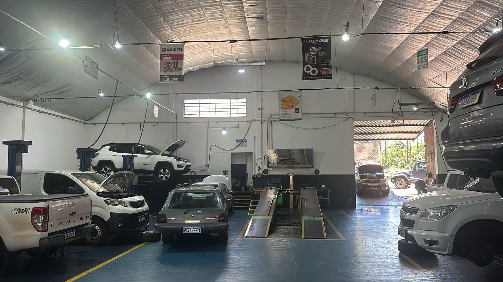 Motoristas deixam revisão para última hora e movimentam oficinas