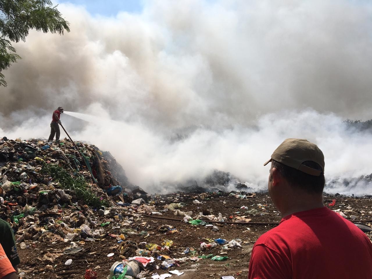 Cooperativa de recicláveis pega fogo