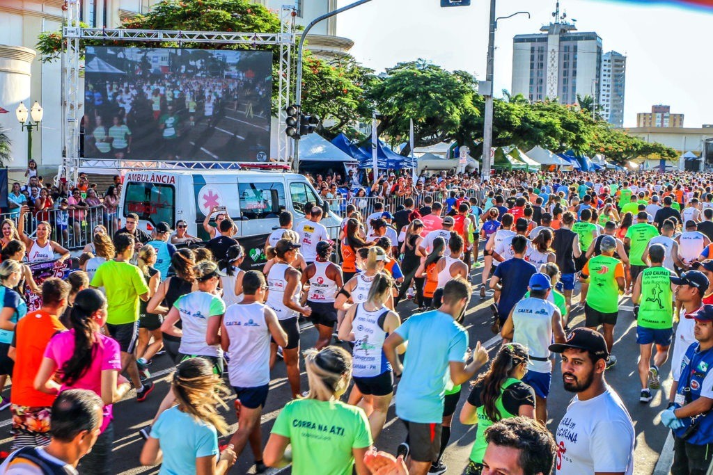 Tradicional competição conta com 1,8 mil atletas para corrida de rua em Apucarana