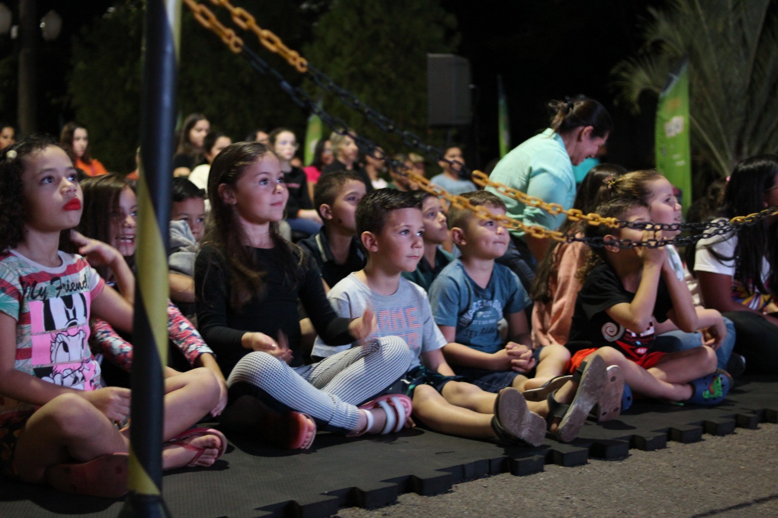 Oito cidades da região recebem sessões gratuitas do ‘Cinema na Praça’