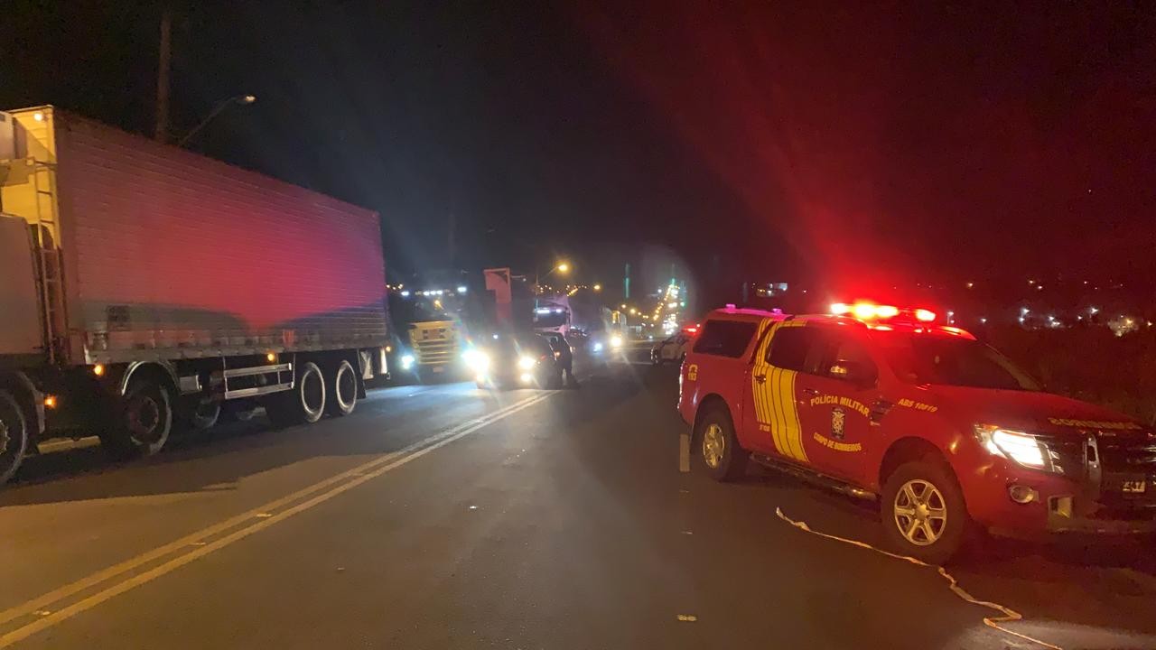 Motorista envolvido em acidente no Contorno Sul estava embriagado