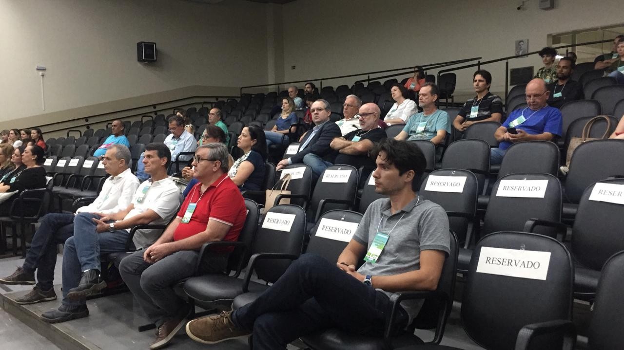 Plano de Arborização de Maringá é elogiado durante audiência pública