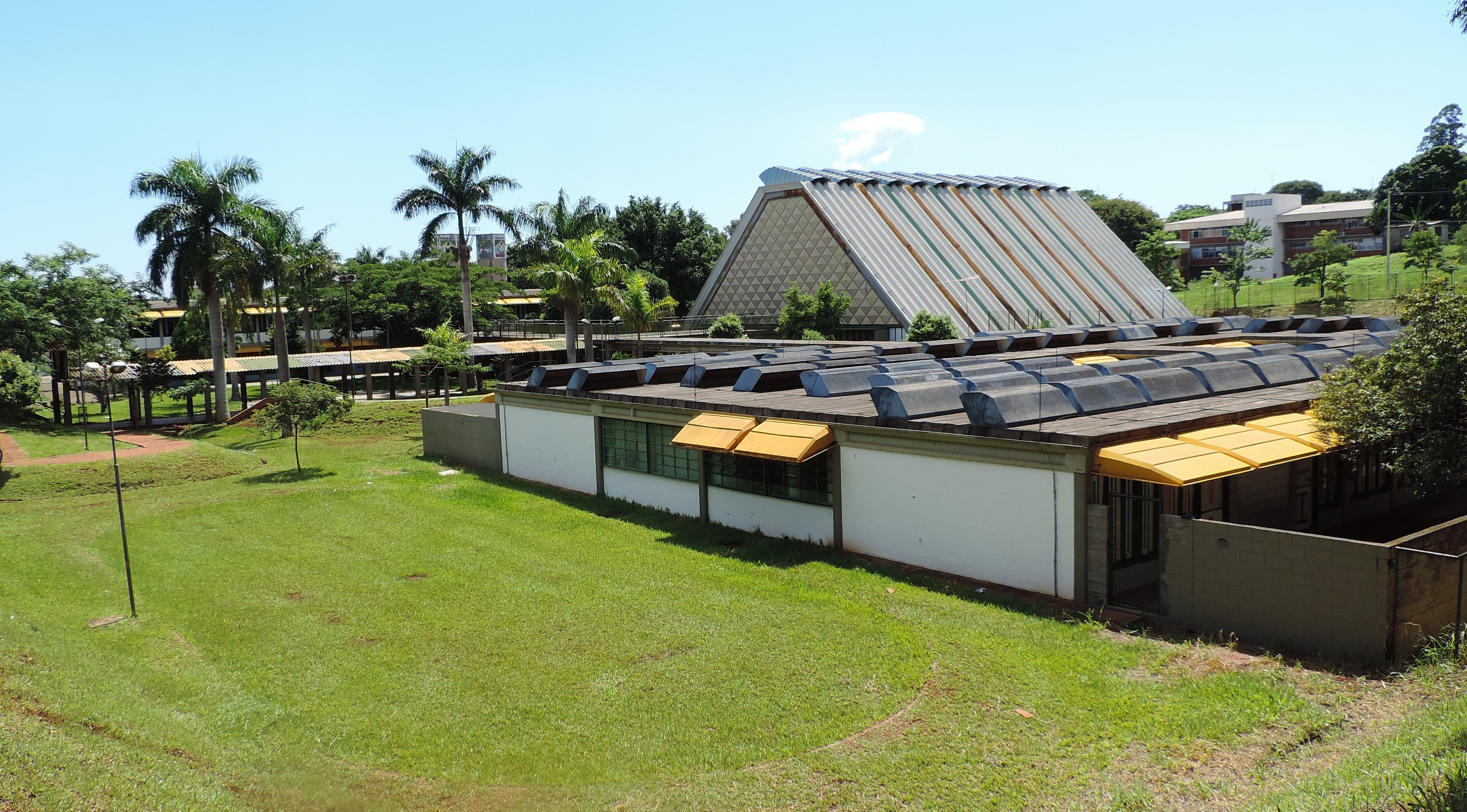 CAP da UEM suspende aulas por conta do coronavírus