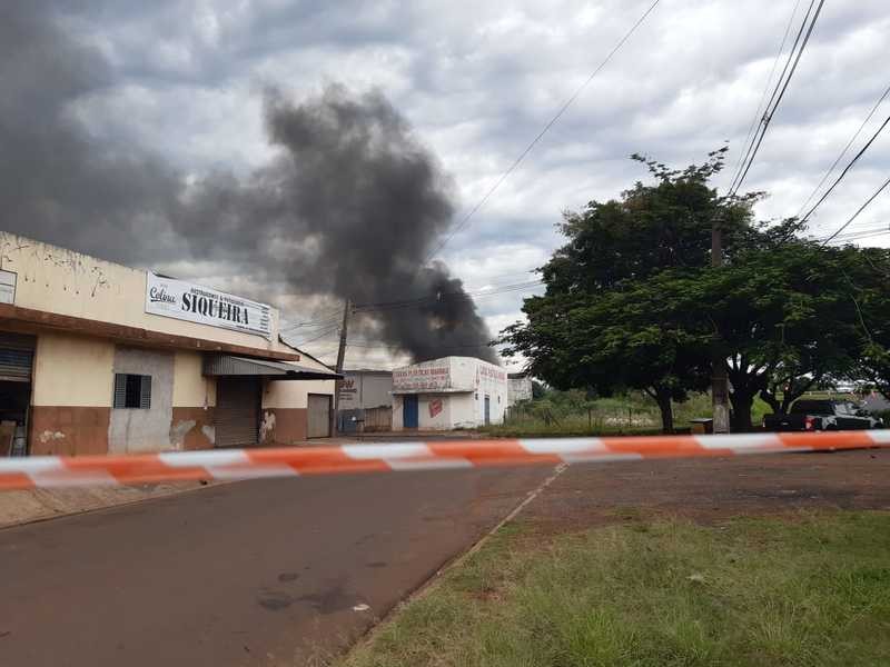 Explosão em empresa de oxigênio de Maringá mobiliza bombeiros