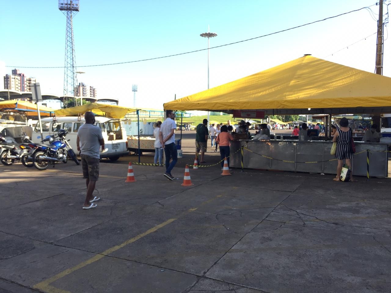 Feira do produtor volta a funcionar em Maringá