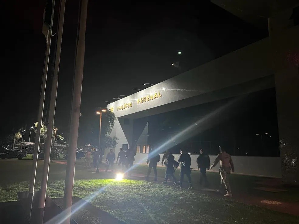 PF e PRF deflagram operação contra servidores públicos suspeitos de desviarem mercadorias