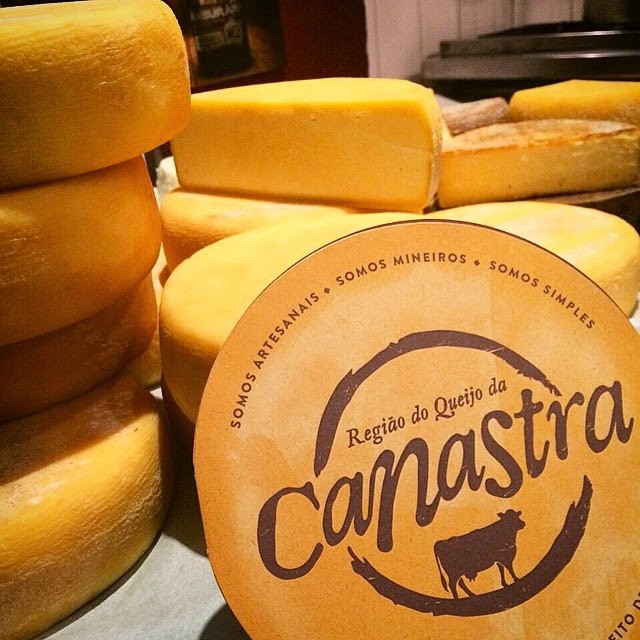 Variedade de queijos brasileiros