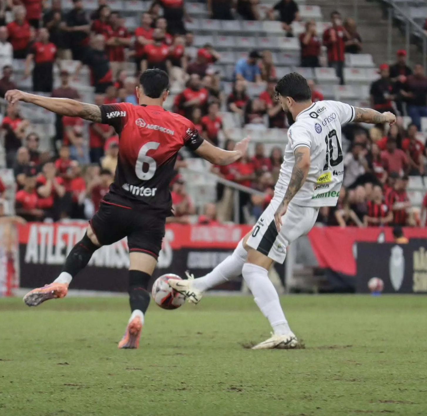 Galo Maringá é goleado pelo Athletico-PR no Paranaense