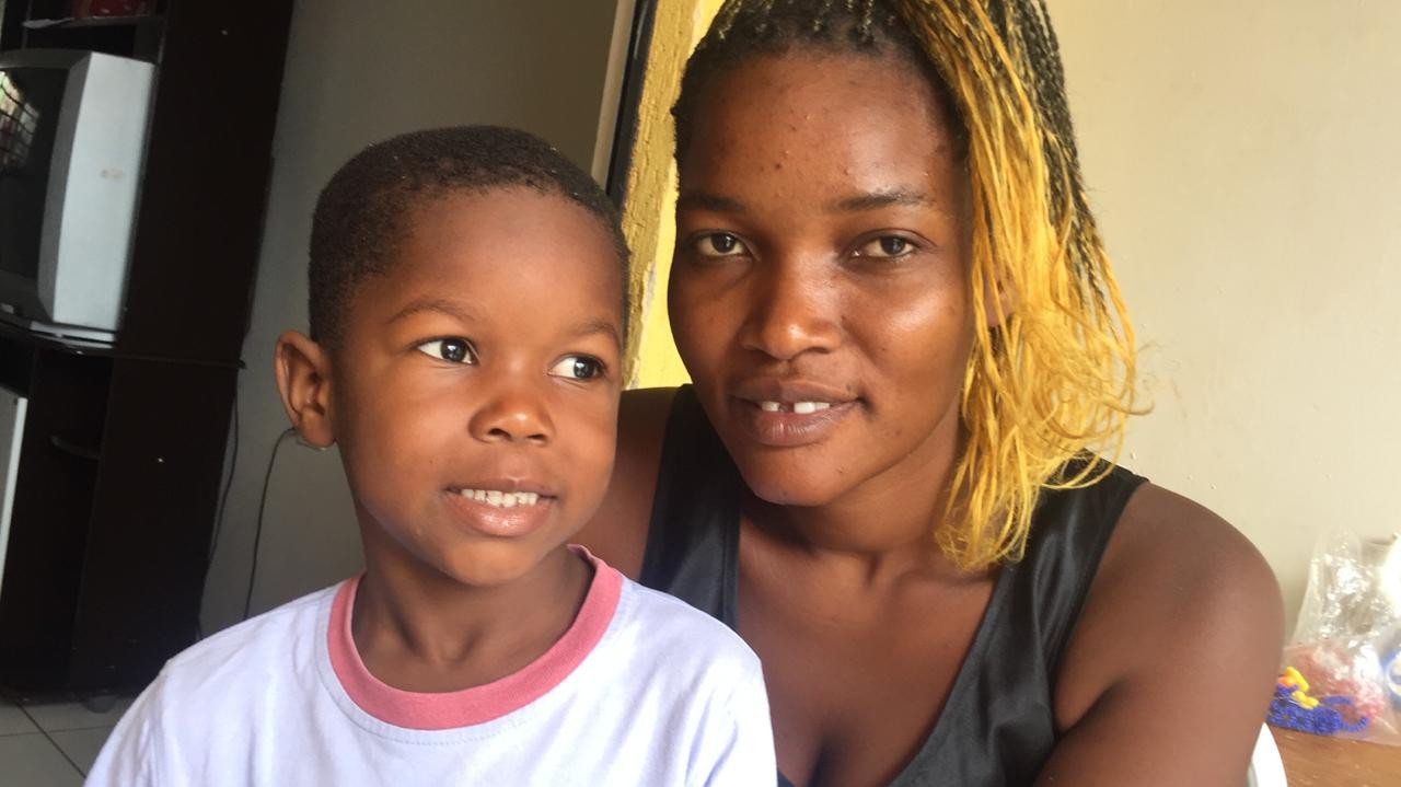 Haitianos de Sarandi comemoram  Ano Novo e independência