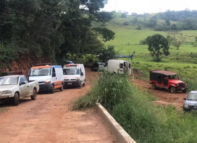 Homem e mulher caem de cachoeira e morrem em Faxinal