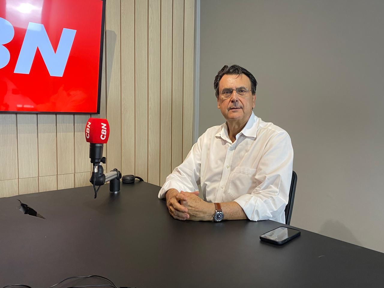 Campanha em homenagem a professores impulsiona comércio local