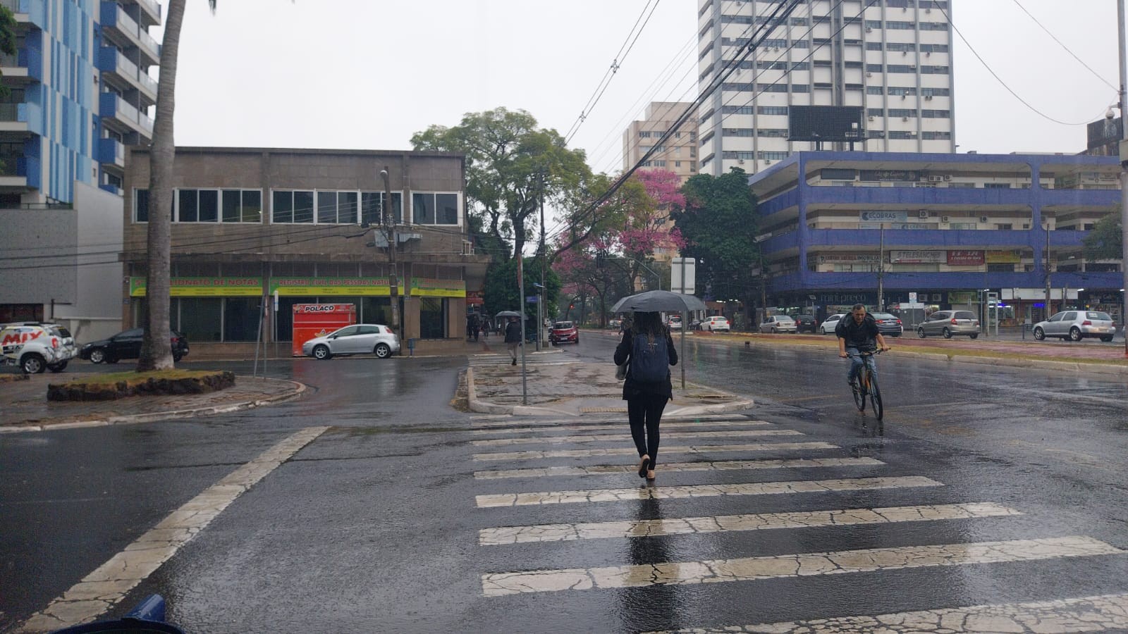 Terça-feira (9) segue fria e chuvosa em Maringá