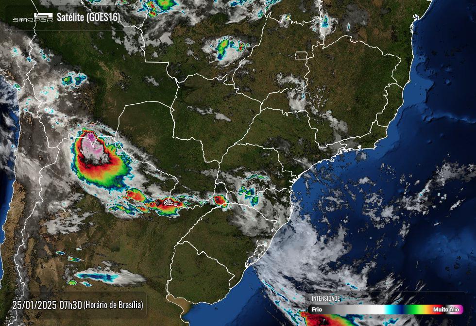 Sábado (25) quente e úmido em Maringá e no Paraná