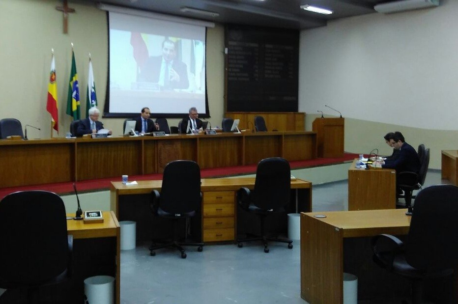 Vice-prefeito é ouvido pela CP que investiga Marchese