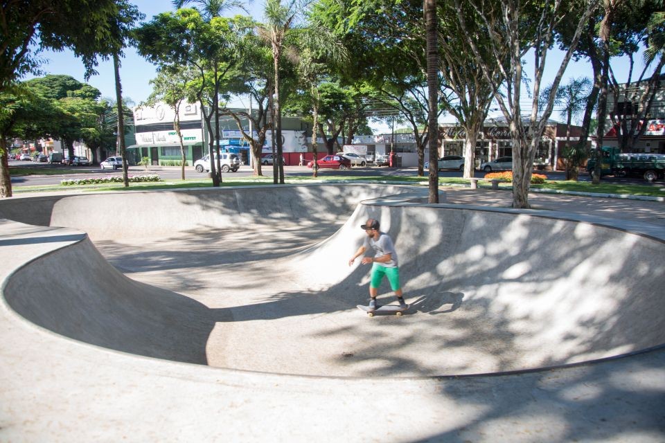 Skate é a nova modalidade de aulas ofertadas nos centros esportivos de Maringá