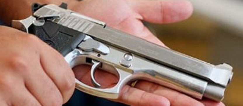 Maringá só tem uma loja que vende arma de fogo