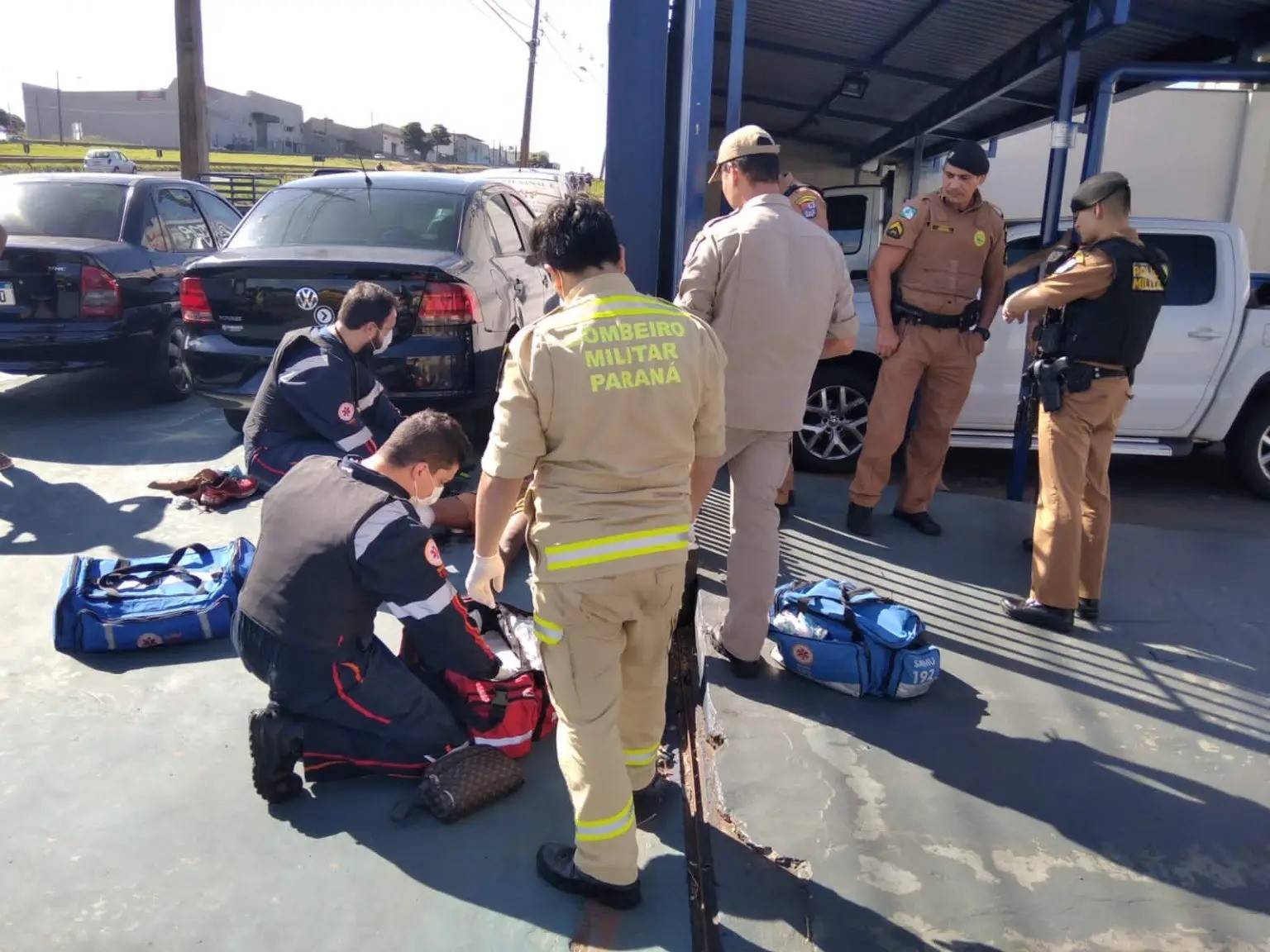 Homem é baleado quando queimava fios de cobre em terreno baldio