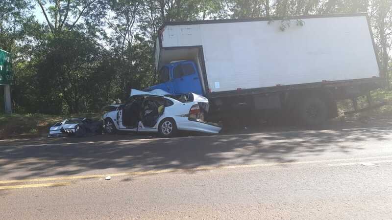 Motorista de Maringá morre em acidente na PR-323, em Umuarama