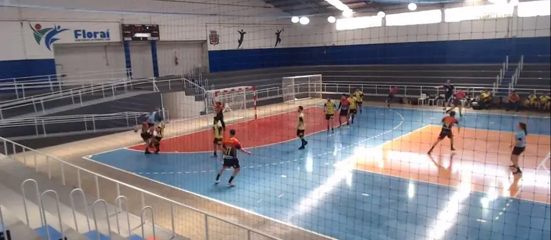 Evento esportivo causa surto de Covid-19 em Floraí