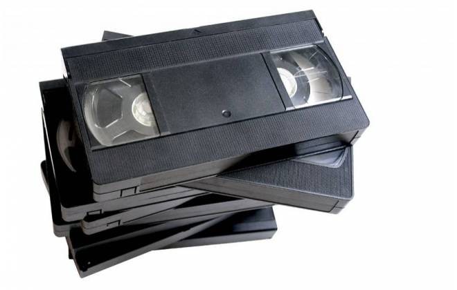 Do VHS ao streaming: o cinema cada vez mais “compacto”