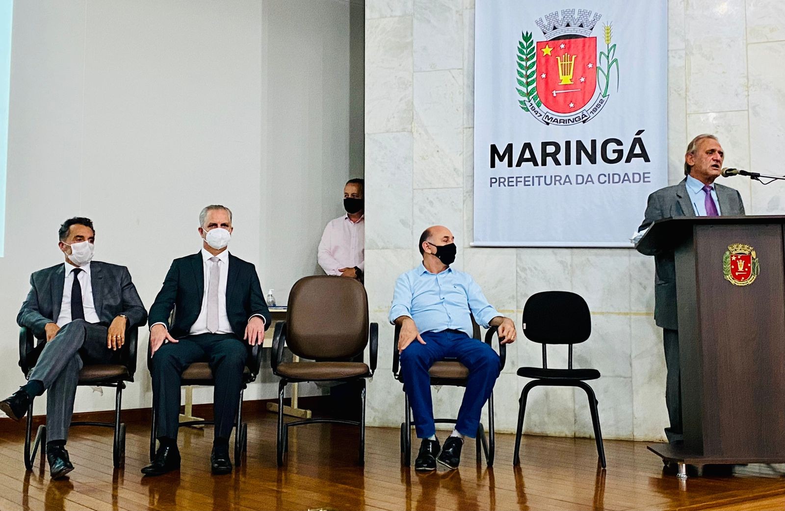 Contratos de moradias poderão ser regularizados gratuitamente em Maringá