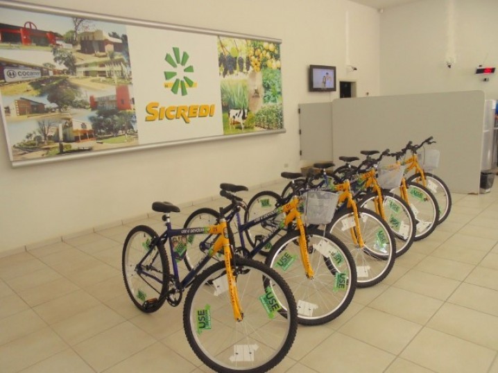 Banco e ONG estimulam o uso da bicicleta no interior do estado