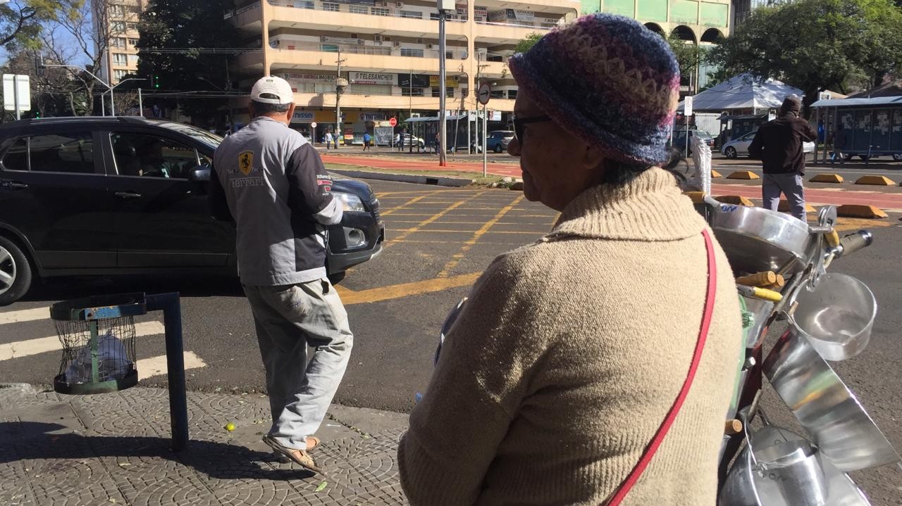 Temperatura despenca em Maringá e pega muita gente de surpresa