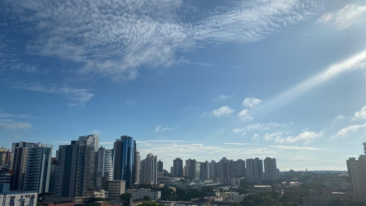 Sexta-feira amanhece com tempo estável, mas chuva se aproxima