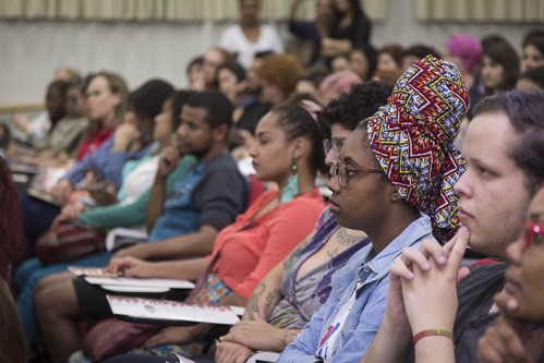 Dos 18 mil alunos da UEM, menos de 3% são indígenas ou negros