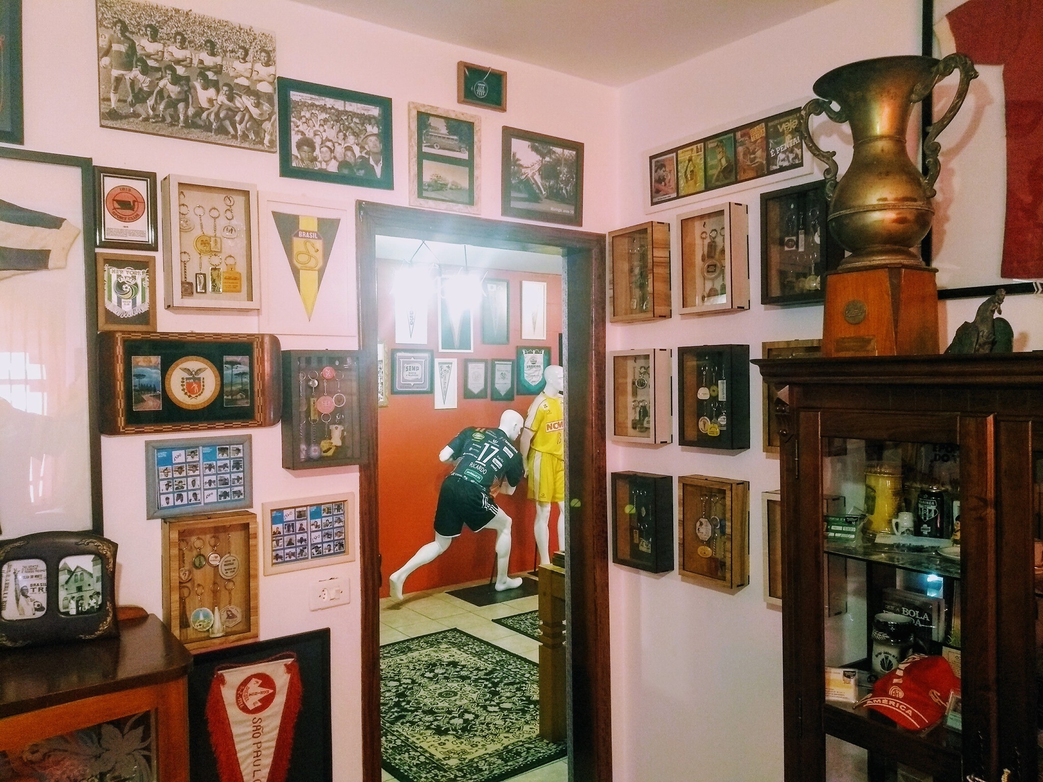 Com mais de 3 mil itens no acervo, Museu Esportivo de Maringá busca apoio