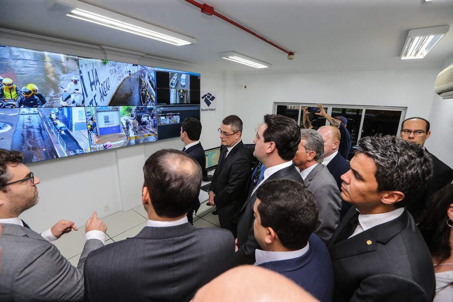 Fronteira de Foz do Iguaçu com Ciudad del Este ganha reforço contra o contrabando e descaminho