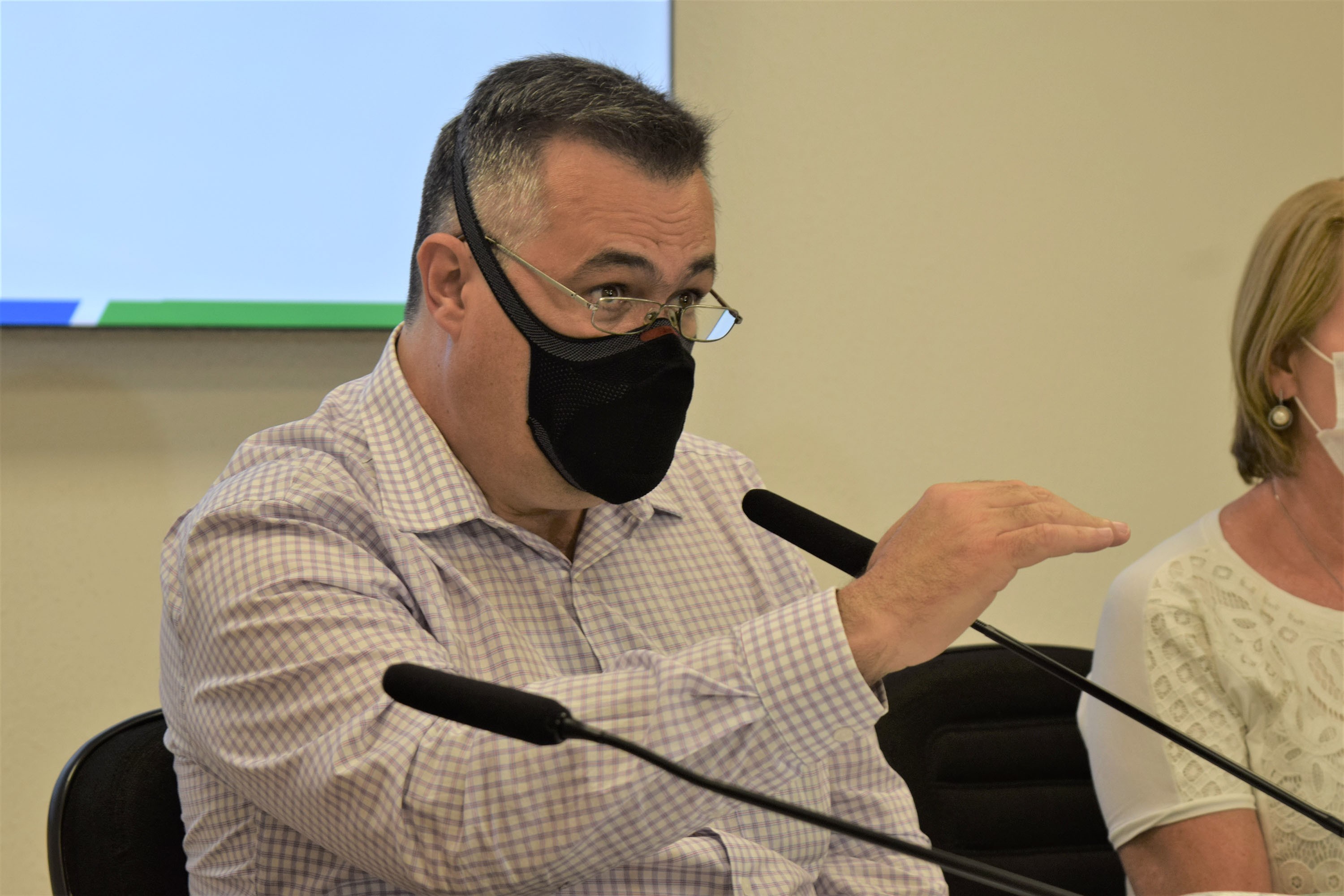 Saúde monitora familiar de idosa que morreu vítima do H3N2 em Maringá