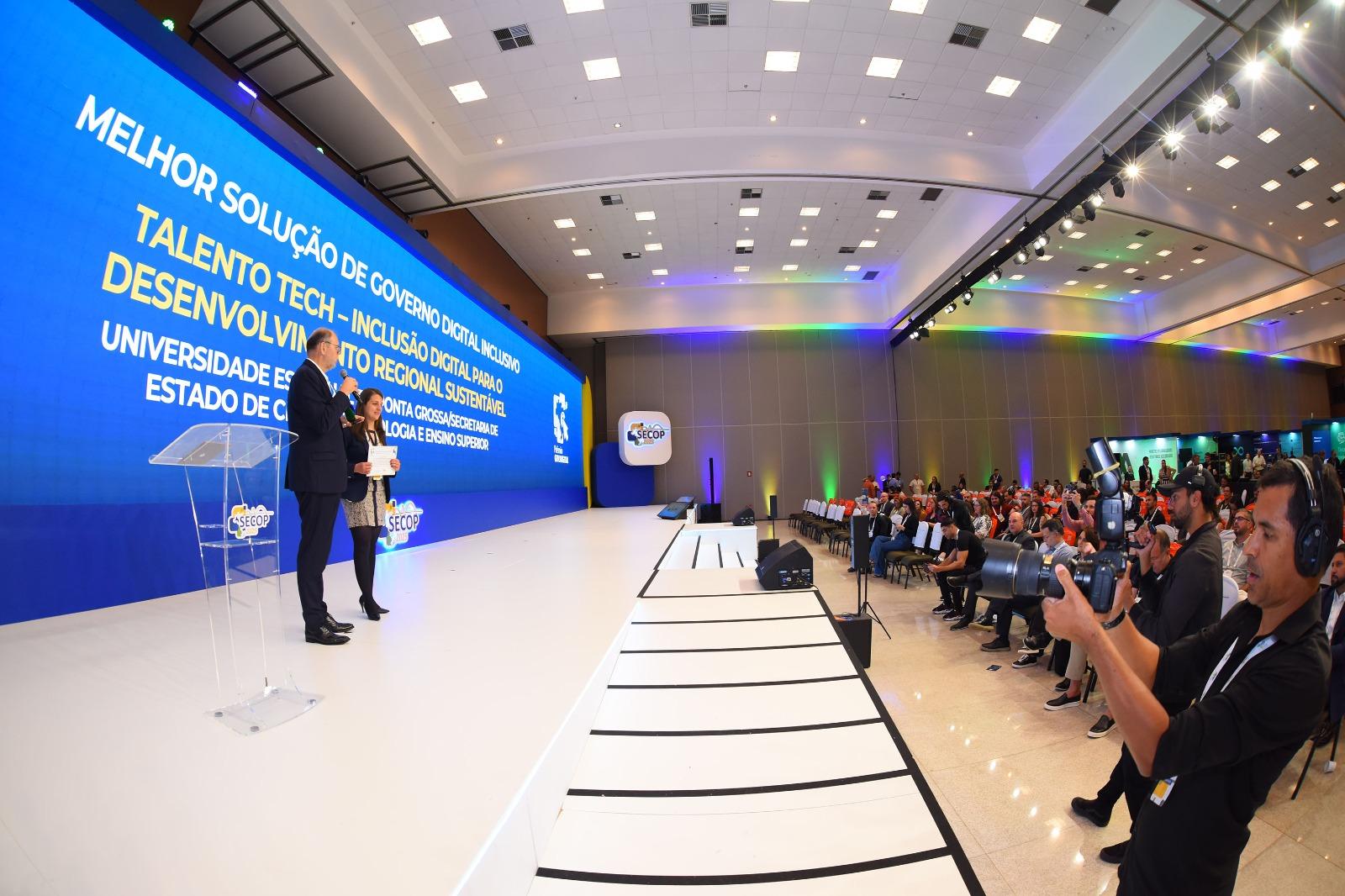 Iniciativas digitais do Paraná ganham prêmios nacionais de excelência