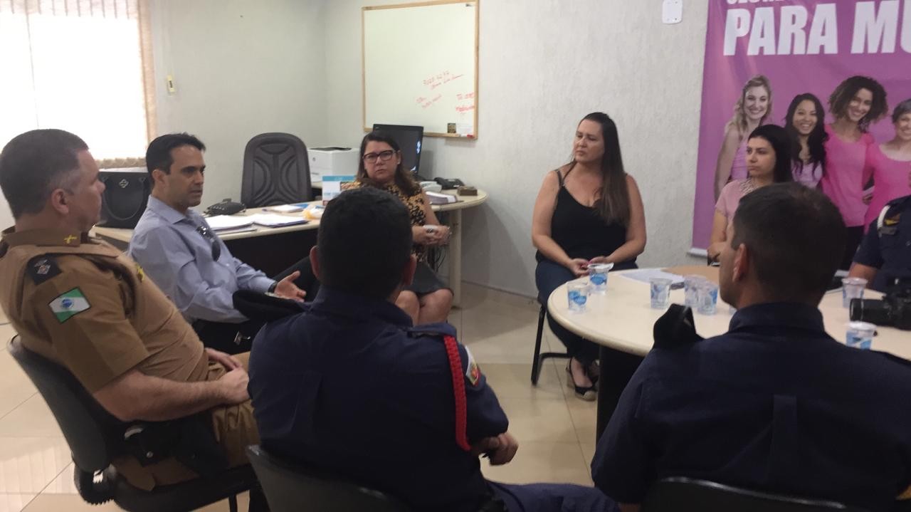 Projeto com estudantes universitárias é uma das estratégias de combate à violência contra a mulher