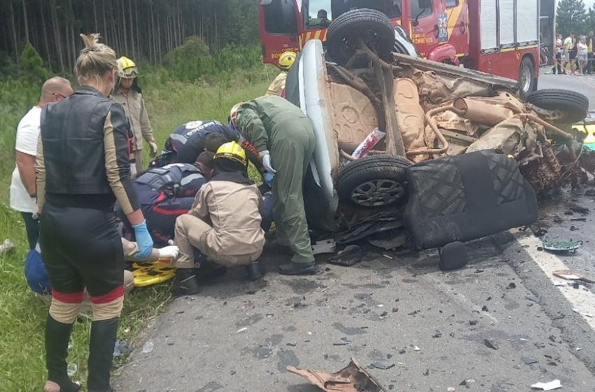 Grave acidente deixa três mortos, entre eles um bebê, na BR-277